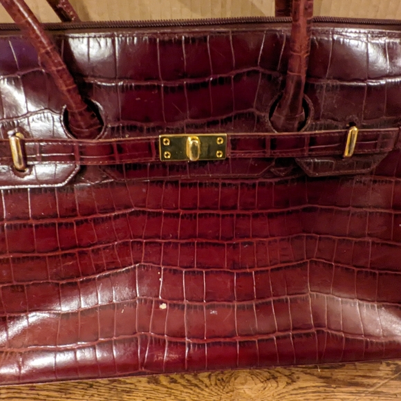 Red/Maroon Aigner Purse - Picture 2 of 7